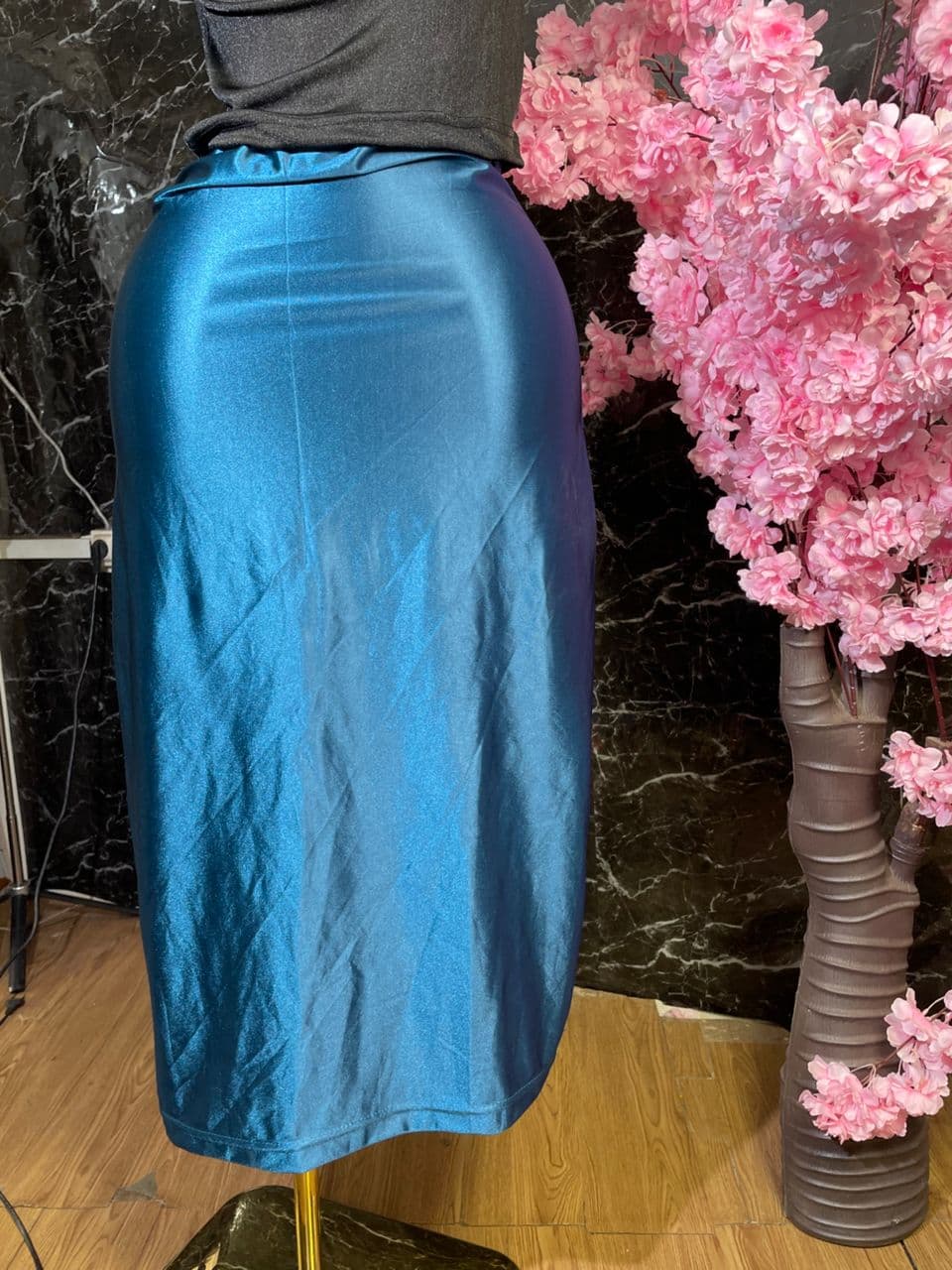 Jupe Longue Satinée Éclat Bleu Pétrole - Boutique - 1