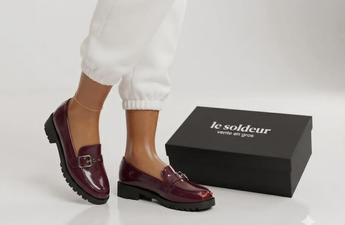Mocassins Vernis Bordeaux - Chic & Confort - Boutique