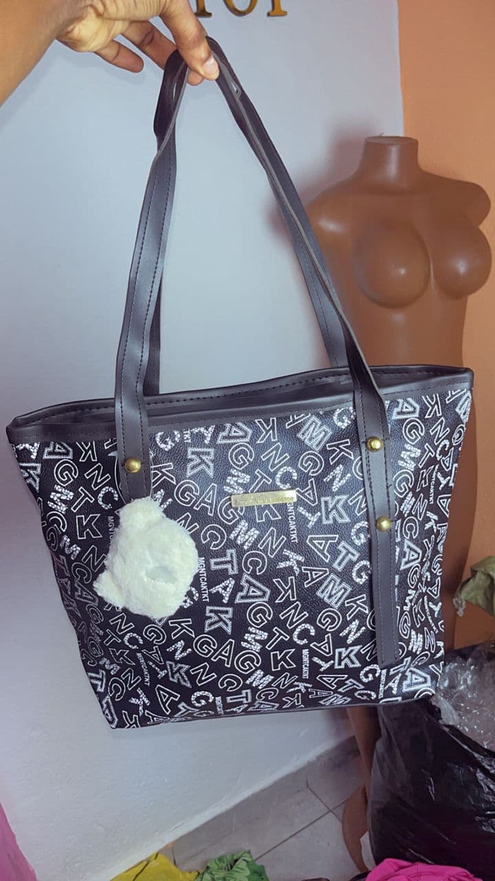 Sac à Main Tote Bag Lettrage Chic - Boutique