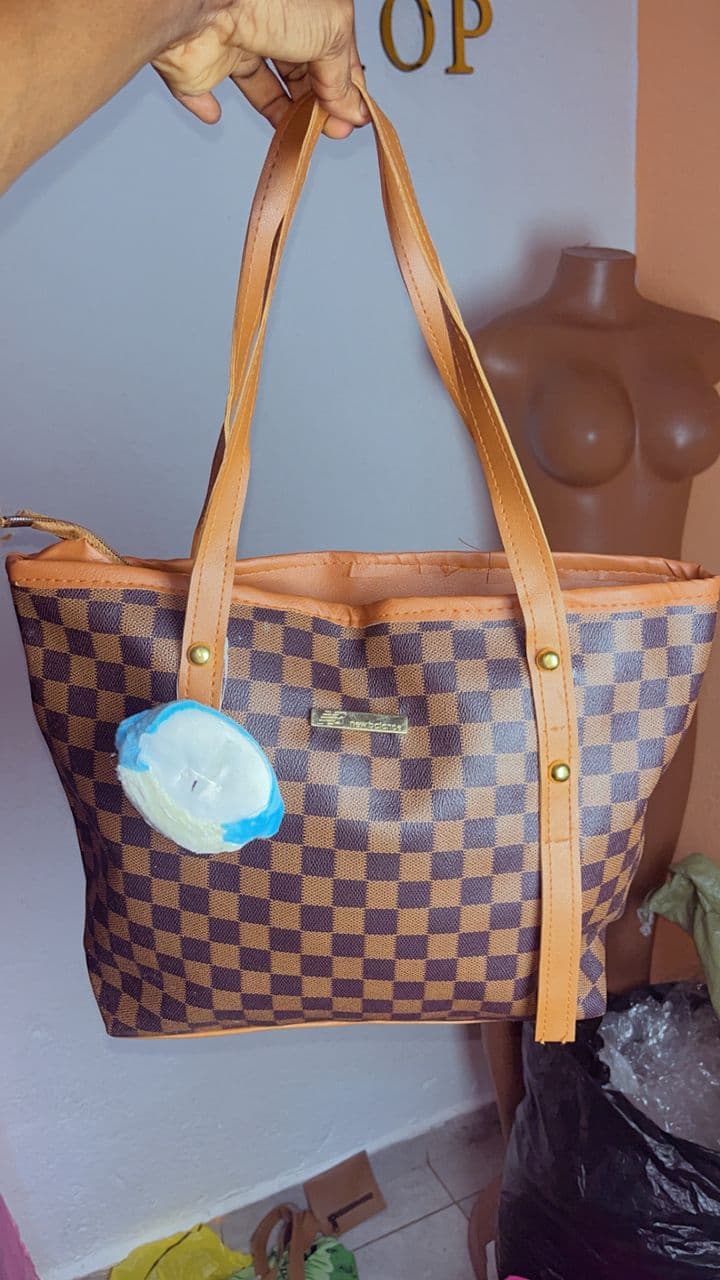 Sac Cabas Damier Chic Marron - Boutique