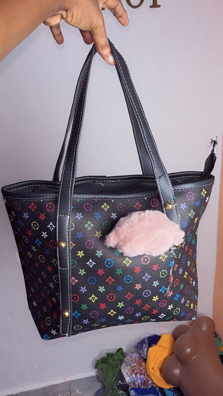 Sac Cabas Monogramme Multicolore & Pompon Rose - Boutique